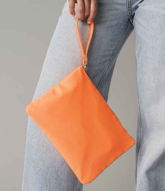 wristlet pouch